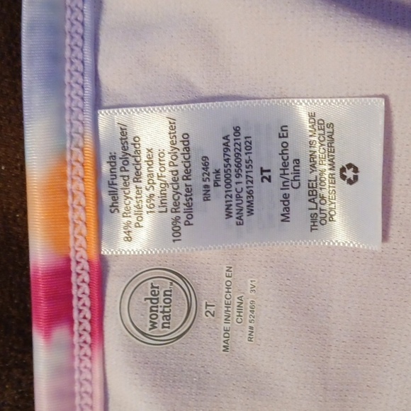 WONDER NATION, TWO PIECE, LONG SLEEVE, BATHING SUIT SIZE 2T. - Picture 9 of 9